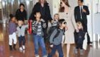 أطفال "برانجلينا" في غاية الحزن.. ما السبب؟