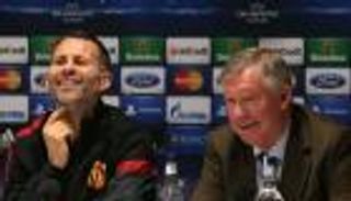 هنري يطالب بتخليد فيرجسون وجيجز على كأس البريميير  ليج