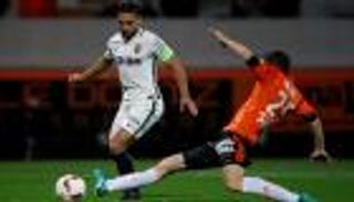 فالكاو يقود موناكو لصدارة الدوري الفرنسي