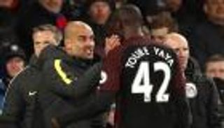 توريه يقود السيتي لفوز مثير في البريميير ليج