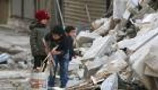 بالصور.. لماذا يسابق الأسد الزمن لإبادة "حلب الشرقية"؟