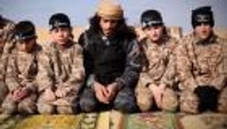 بالصور.. عودة أطفال داعش تثير رعب أوروبا  