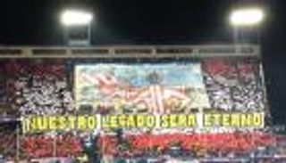 جمهور الأتلتي يودع آخر "ديربي" على ملعبه بطريقة خاصة