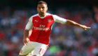 صورة تبرّئ كازورلا من السفر سراً إلى برشلونة