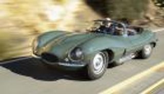 بالفيديو.. جاجوار تعيد الزمن الجميل بسياراتها XKSS