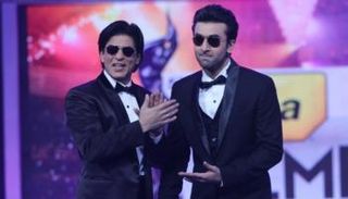 شاروخان ورانبير كابور أمام فرصة للعالمية