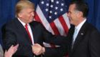 ترامب ينحي الخلاف جانبا ويلتقي غريمه ميت رومني