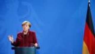 ميركل.. توقعات بإعلان إحدي "أقوى نساء العالم" الترشح لفترة رابعة