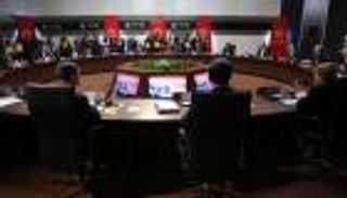 اليابان وأمريكا تتفقان على مواصلة التعاون