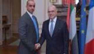 سيف بن زايد يبحث تعزيز التعاون الأمني مع فرنسا