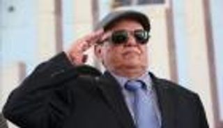 هادي يعين 8 قيادات ميدانية في الجيش اليمني