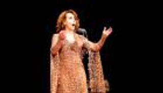 81 عاما من التاريخ بصوت فيروز 