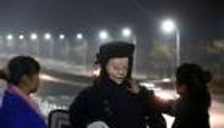 بالصور.. روبوت زاحف لحراسة مقبرة في الصين