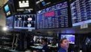 الأسهم الأمريكية تغلق مرتفعة عند مستويات قياسية مرتفعة