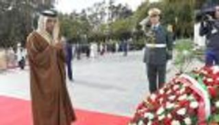 منصور بن زايد يلتقي بوتفليقة ويزور "مقبرة الشهداء" بالجزائر