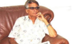 وفاة فرسان خليفة أول يمني يقدم الأوبريت الغنائي