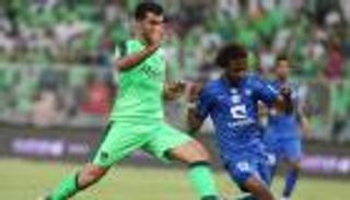 10 حقائق عن قمة الأهلي والهلال