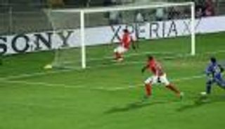 بالفيديو.. "روح" مدافع البايرن تحرم روستوف من هدف محقق 