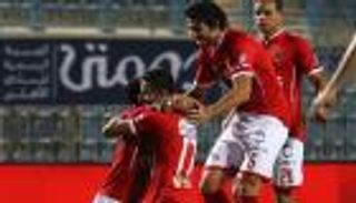 الأهلي يلحق بالجيش أول هزيمة في الدوري المصري