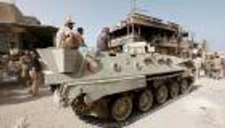 القوات الليبية تتوغل في سرت معقل داعش