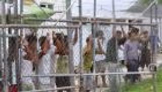 الدنمارك تتوقف عن استقبال اللاجئين