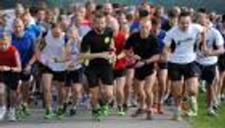 نصيحة لك.. الجري بحذائك القديم يجنبك إصابة القدم عن الجديد