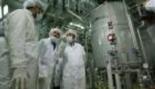 مفاعل "بو شهر".. بؤرة إيرانية لتصدير القلق 