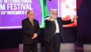 30 صورة.. ختام ينقصه النجوم لمهرجان القاهرة السينمائي