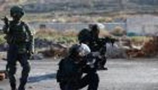 الاحتلال يقتل فلسطينيا في القدس بزعم محاولة طعن رجل أمن