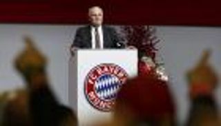 هونيس يعود لرئاسة البايرن بعد "هدنة" عامين