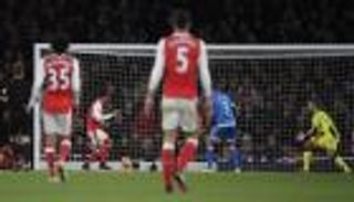 أليكسيس يعيد الانتصارات لأرسنال في الدوري الإنجليزي 