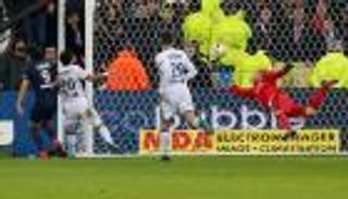 كافاني يقرب سان جيرمان من قمة الدوري الفرنسي