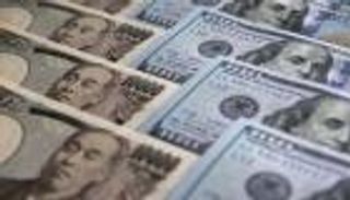 "بلومبرج": الين يترقب انفجار فقاعة ترامب في وجه الدولار 