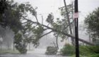 أعاصير قاتلة في ولايتي مسيسبي وألاباما الأمريكيتين