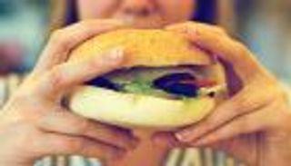 احذر.. عدم تناول الألياف الطبيعية يدفع البكتيريا لالتهام الأمعاء