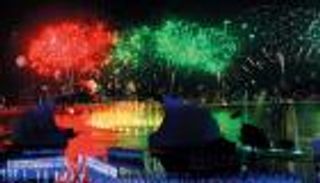 فنانون يهنئون بالعيد الوطني للإمارات.. يوم المجد
