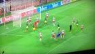 بالفيديو.. حارس ينقذ فريقه بهدف مقصي في جنوب أفريقيا