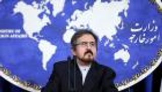 طهران ترد على تمديد عقوبات واشنطن: خرق للاتفاق النووي