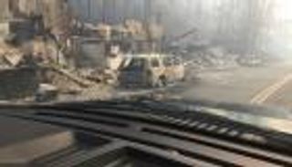 11 قتيلا حصيلة جديدة لحريق غابات بأمريكا