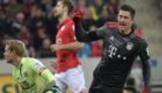 ليفاندوفسكي يحقق 4 أرقام بثنائية ماينز 