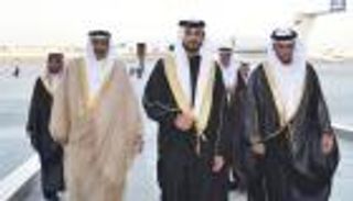 نجل ملك البحرين يصل الإمارات للمشاركة بمؤتمر "الحفاظ على التراث"