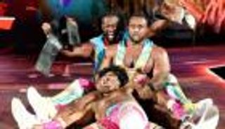 "نيو داي" يواصل احتكاره لبطولة "رو" لـ"التاج تيم"