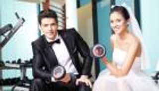 بالفيديو.. 9 تمرينات تكسبك جسدا رياضيا قبل الزفاف