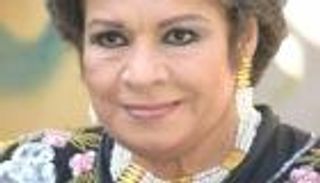 "ماما نونة" بخير.. نقيب المهن التمثيلية بمصر طمأن الجمهور