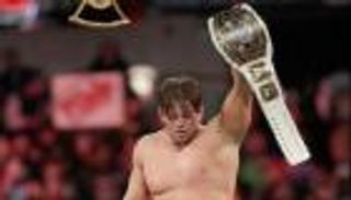 ذا ميز يحتفظ ببطولة الإنتركونتيننتال للمرة السادسة