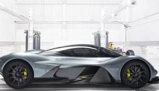 سيارة أستون مارتن AM-RB 001