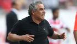 "قانون العفو" يقرب البنزرتي من مقاعد بدلاء النجم