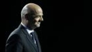 إنفانتينو يدافع عن مقترحه لزيادة منتخبات المونديال