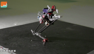 روبوت يساعد في البحث عن ضحايا