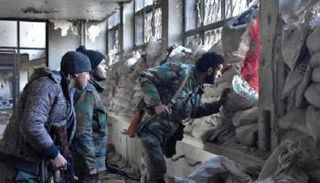 عناصر الجيش السوري في حلب